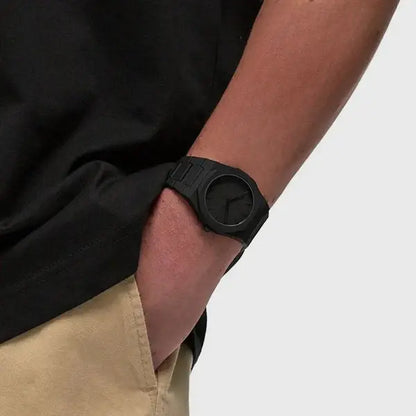 BLACK PHANTOM™ — El reloj que impone respeto sin decir una palabra