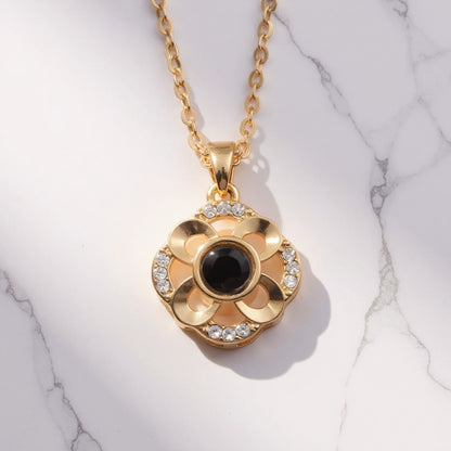 Te Amo en 100 Idiomas™ | Oro 18K y un mensaje que llega directo al corazón